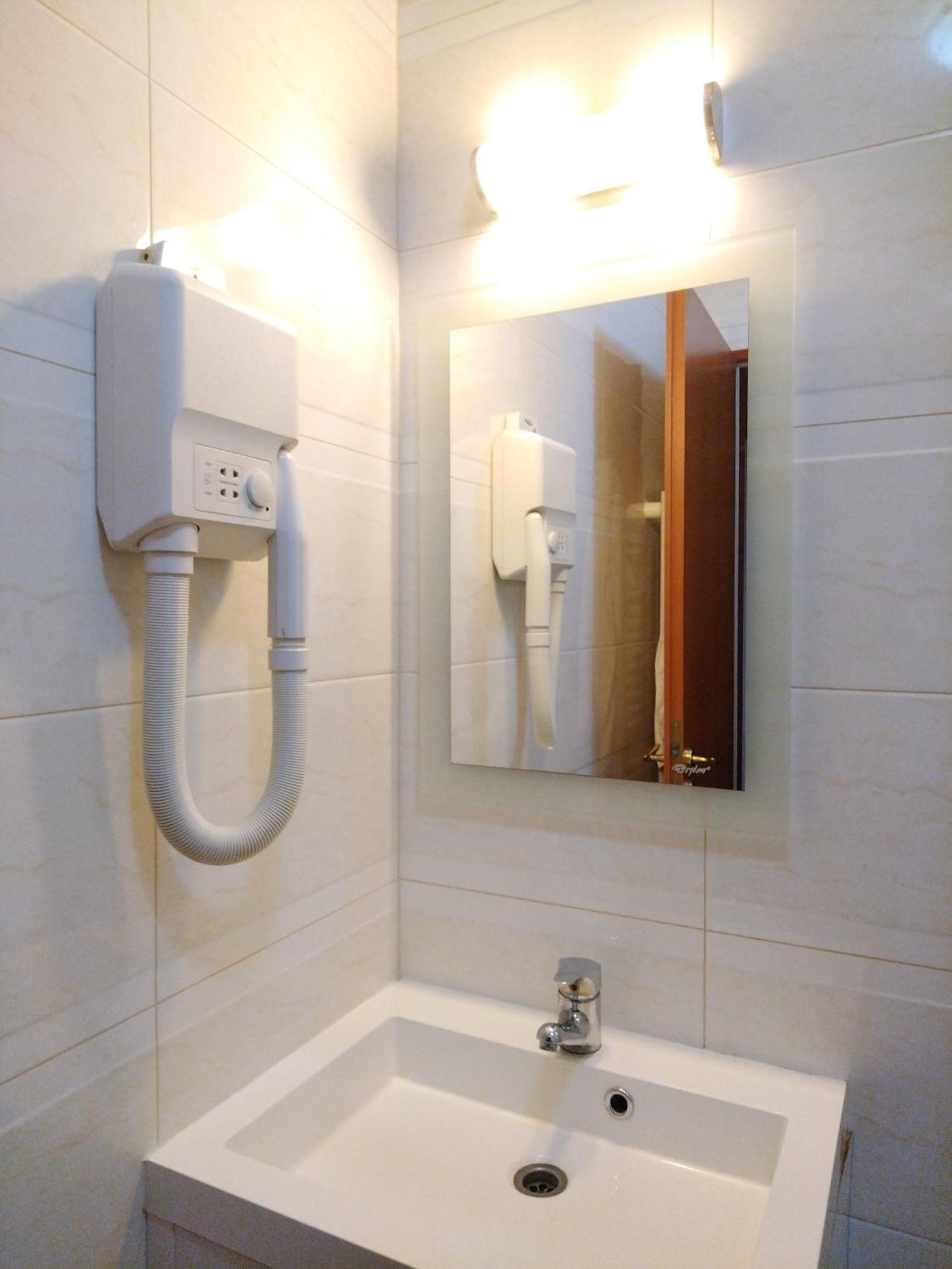 בודפשט Milky Way Hotel חדר תמונה